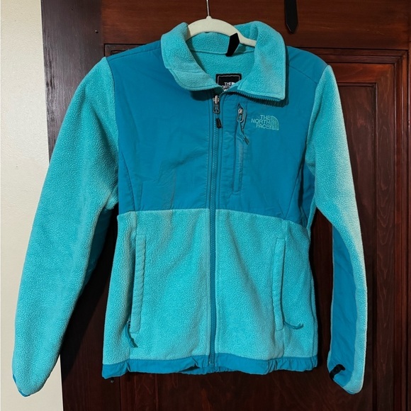 The North Face Jackets & Blazers - Women’s sz XS The North Face Denali 2 jacket EUC
